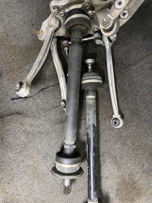 Planetara Bmw M3 M4 G80 G82 Spate stanga dreapta