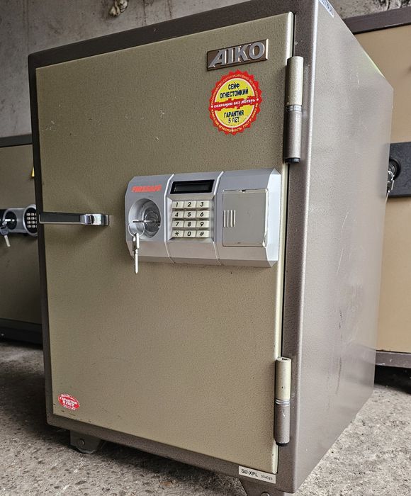 Огнеупорный сейф Aiko электронный кодовый цифровой несгораемый