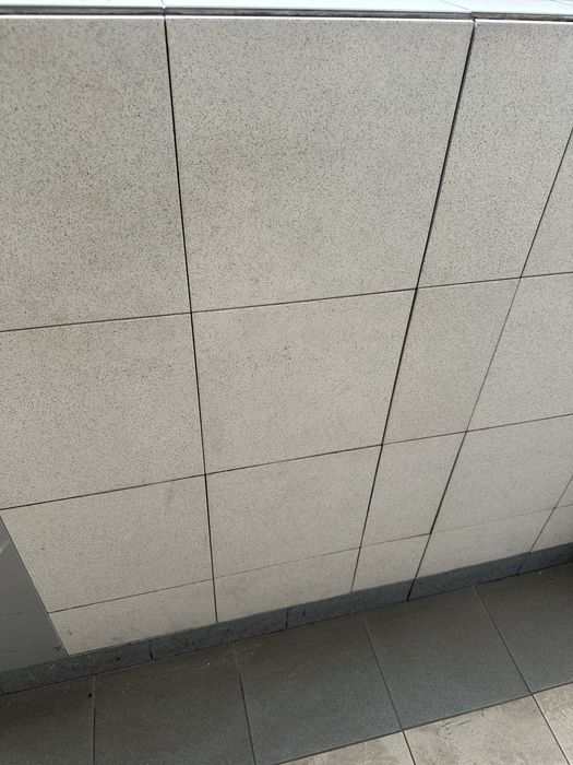 Италиански гранитоглес 30х30см. втора употреба