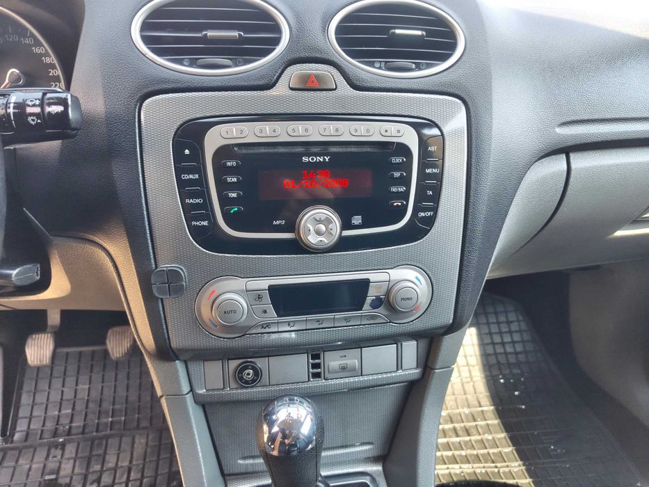 Ford Focus 2,0I TITANIUM GAZ