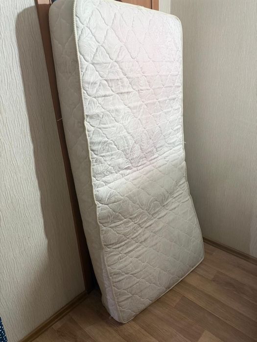Продам матрас
