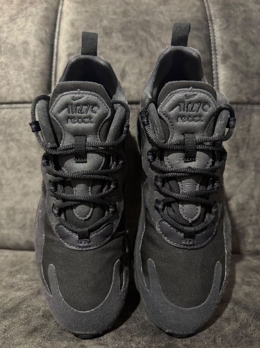 Nike Air Max 270 React.