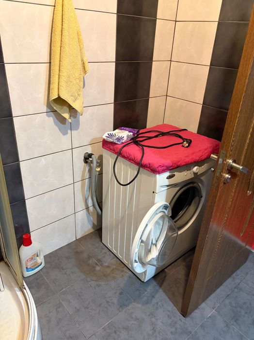 Închiriez apartament pe strada Stejarului din Florești