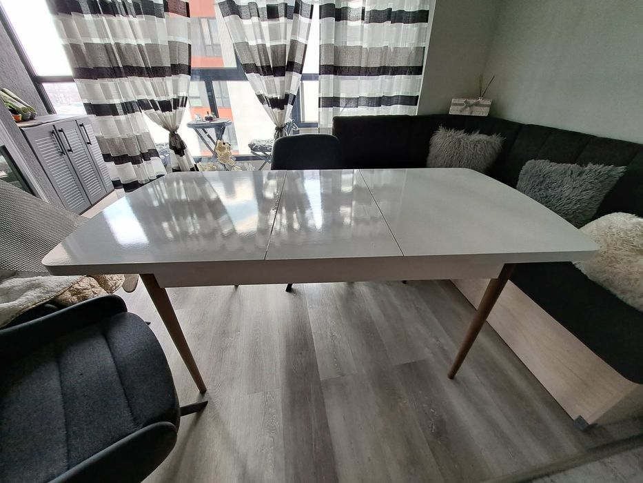 Трапезна маса - бяла 80х128 см - 80х169 см. разгъната