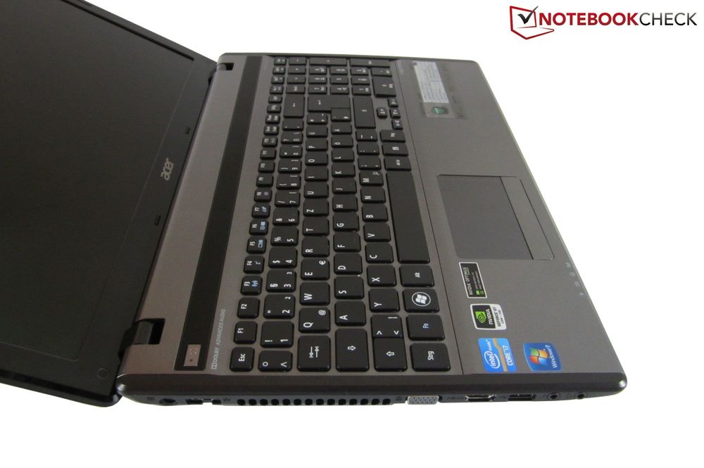 Acer aspire 5755 Multimedia light gaming ofice