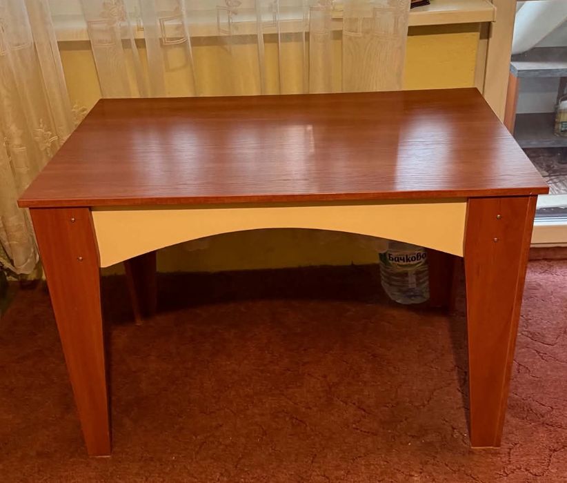 Комплект мебели - 300€