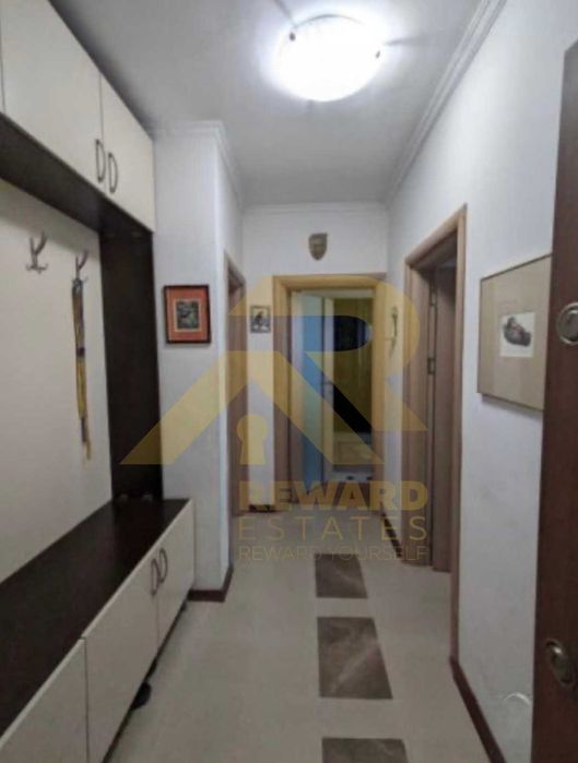 Продава се Тристаен апартамент в София, Център - 132 кв.м за 1887 €/кв.м - Снимка #7