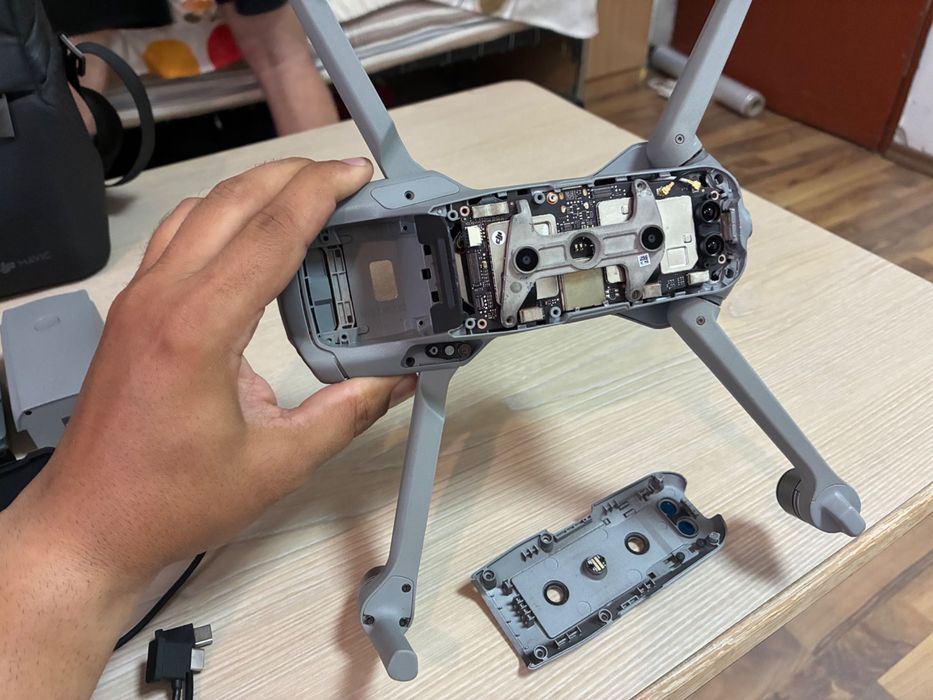 DJI MAVIC AIR 2 за части