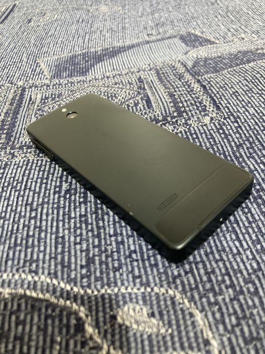 Nokia 515 karoci ideal telfon iphone bilan zor etadi