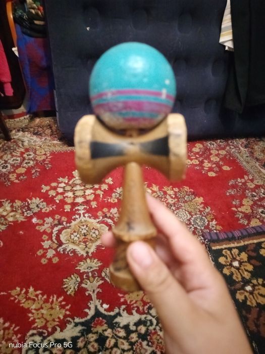 Vând Kendamă(preț negociabil)