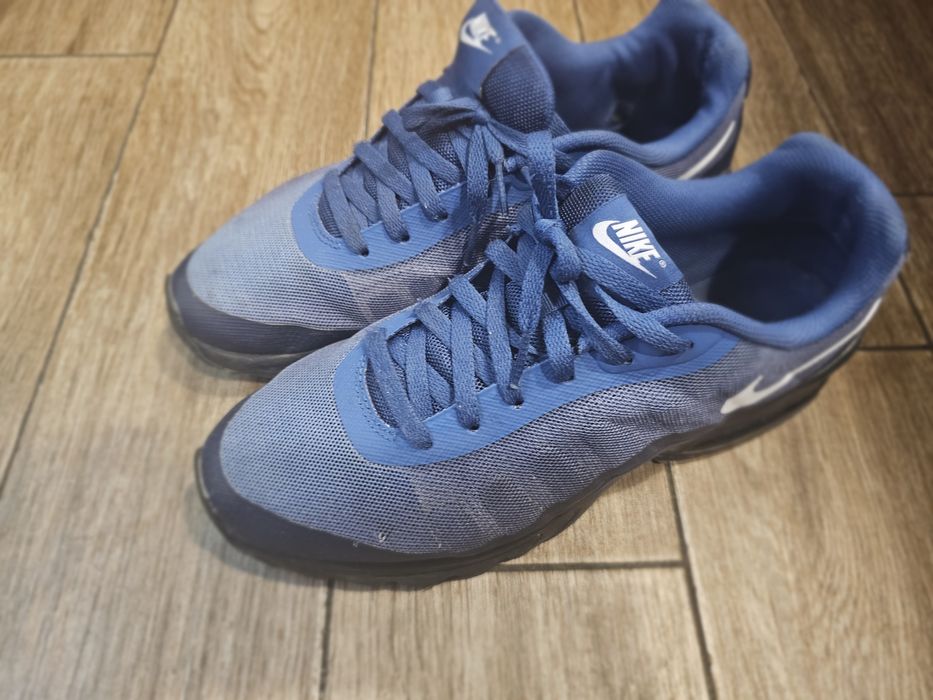 Маратонки сини наик