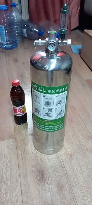 4 литра новый баллон co2