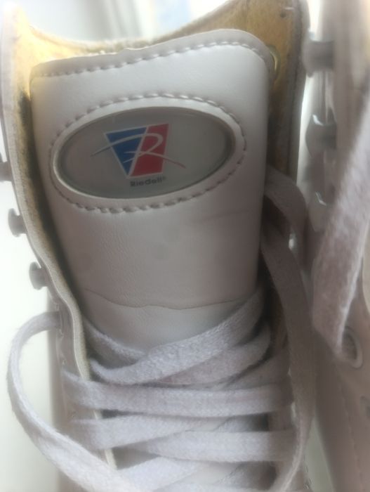 Коньки фигурные Riedell размер 35-36