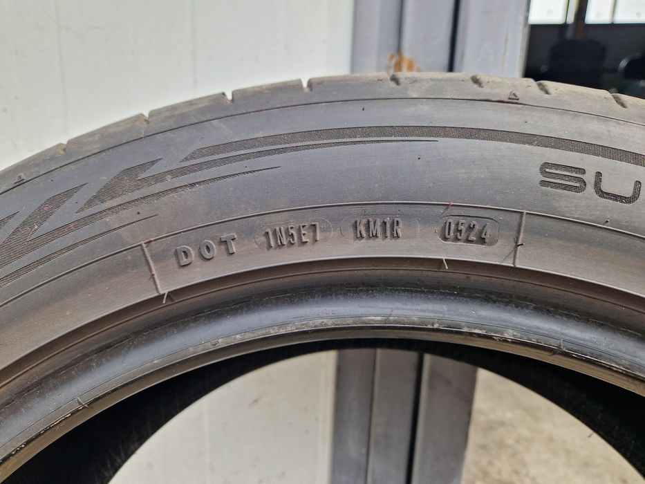 Летни гуми Dunlop Sport Maxx RT2 235/55/19