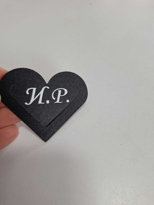 Кожен книгоразделител с ваши инициали