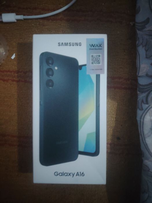 Samsung a16 karopka  4/128 ochilmagan