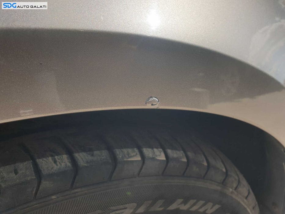 Aripa Dreapta Fata cu Imperfectiuni Volkswagen Passat B7 2010 - 2015 Culoare LA8X [0398]