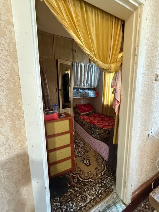 Своя Срочно Продаётся 2ком Чиланзар 14кв