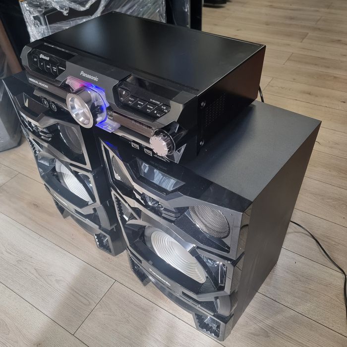 Amanet F28: Sistem audio Panasonic SC-MAX3500