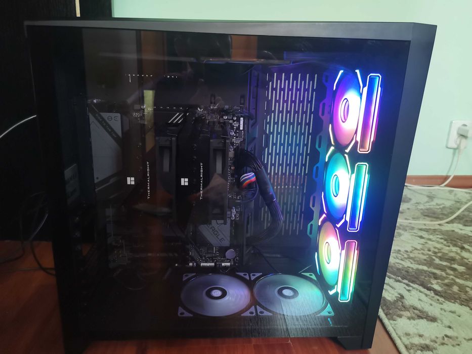 Pc Gaming/Workstation AM5, Ryzen 7700,32Gb ddr5 , SN8100 PCIe 5.0 2Tb