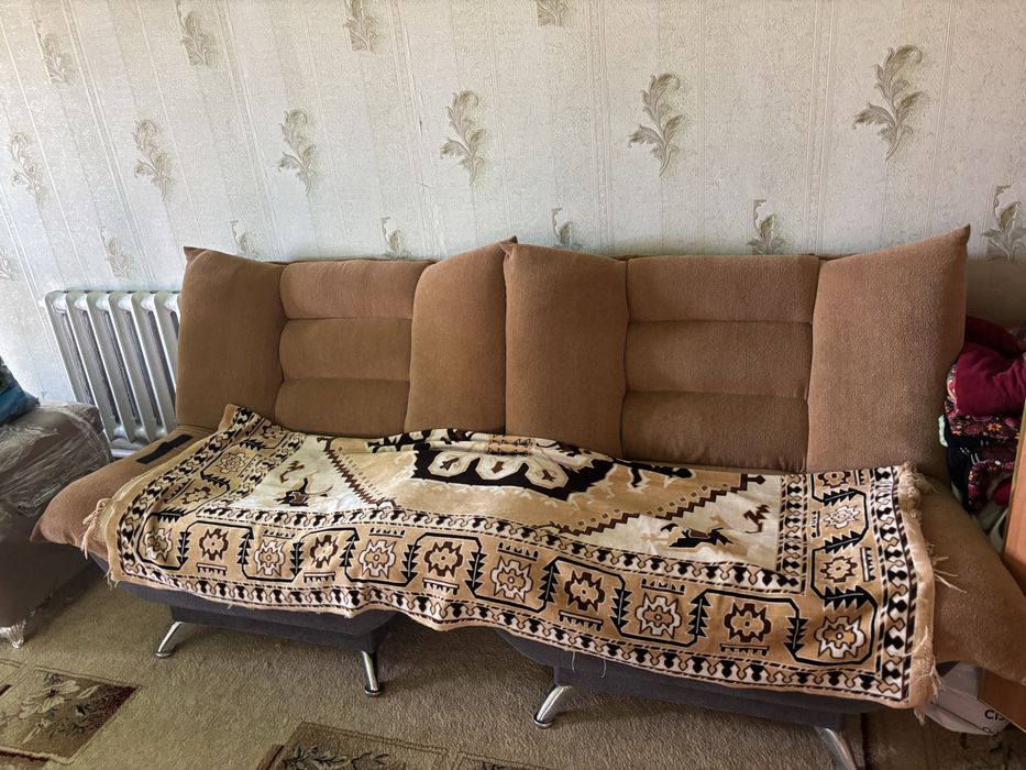 Продам диван б/у