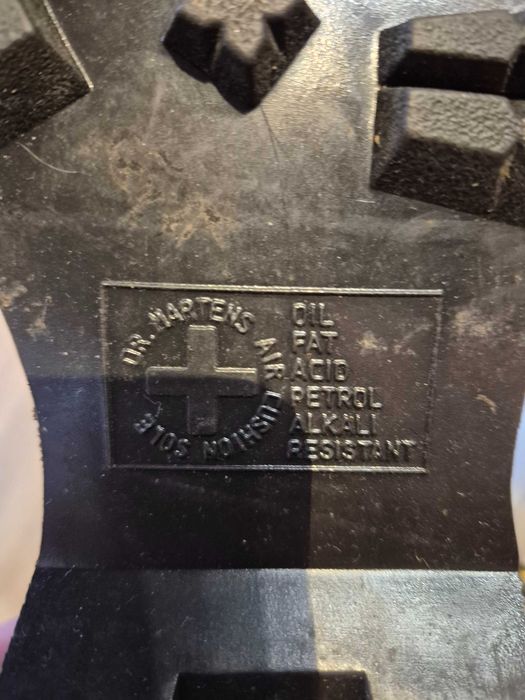 Dr. Martens ботуши