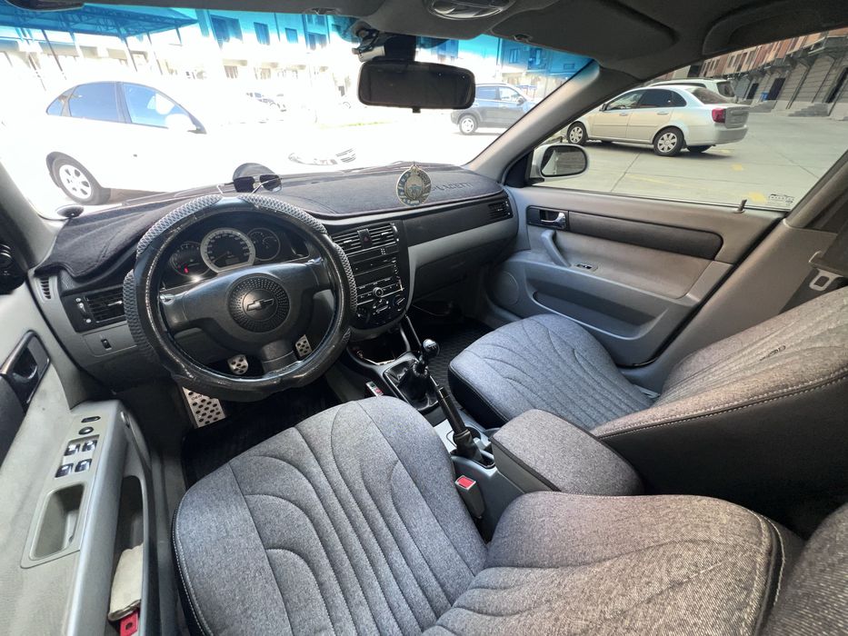 Lasetti, ласетти sotiladi.