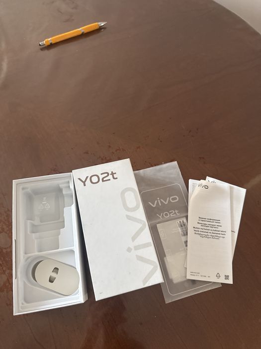 Телефон VIVO YO2t