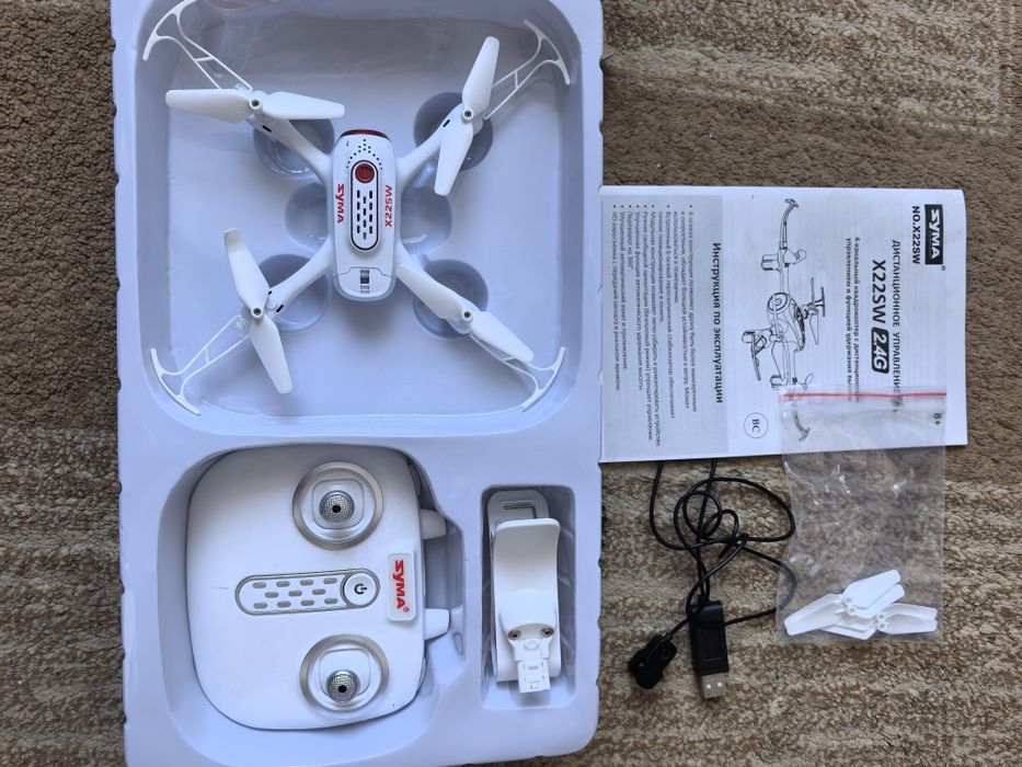 Квадрокоптер с камерой