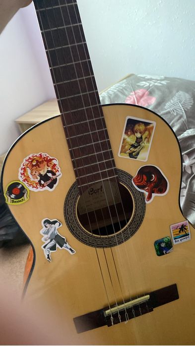 Продаеться гитара классическая