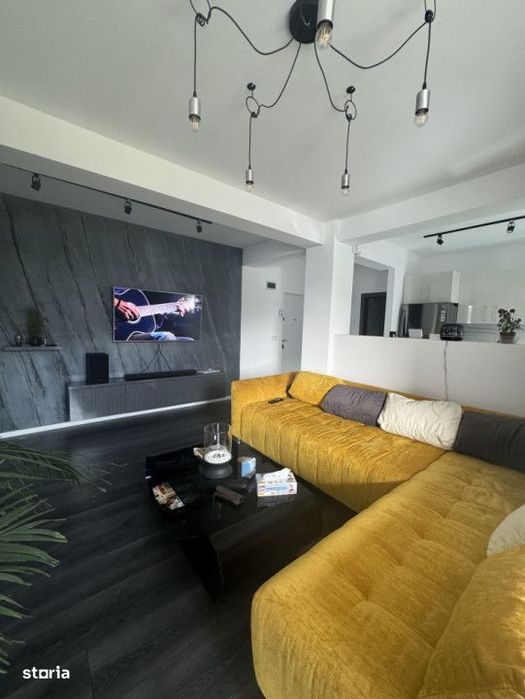 Apartament de 3 camere,Ultramodern,88 mp,La Cheie,Zona Vivo — fotografia 1