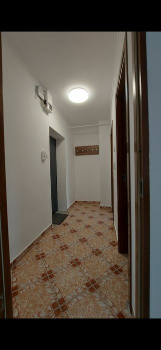 Garsonieră cu Balcon 38 mp de Închiriat in  Câmpina zona Ultracentrală