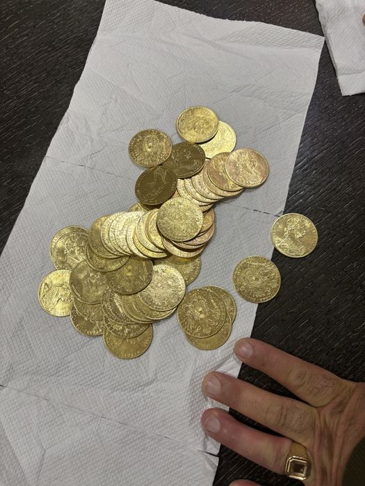 Vand monede placate cu aur de 24k Frank Iosif 4 ducat