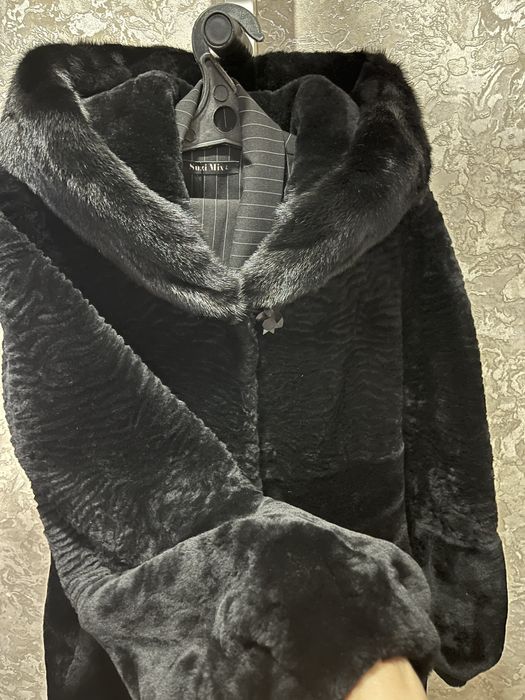 Продам мутоновую шубу