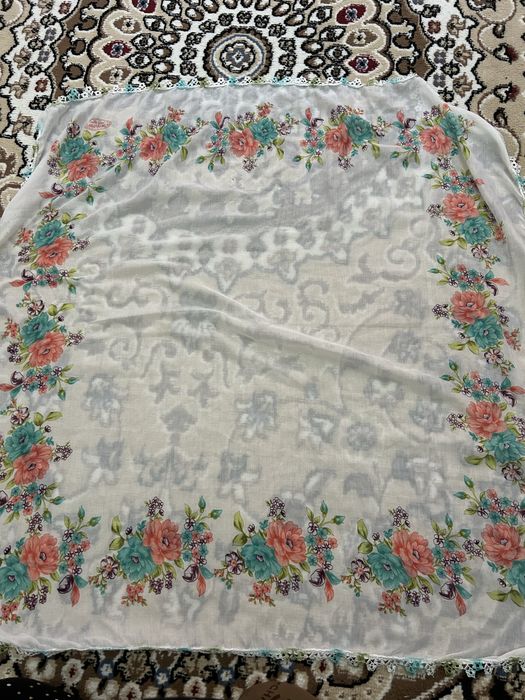 Отдам в дар платок.