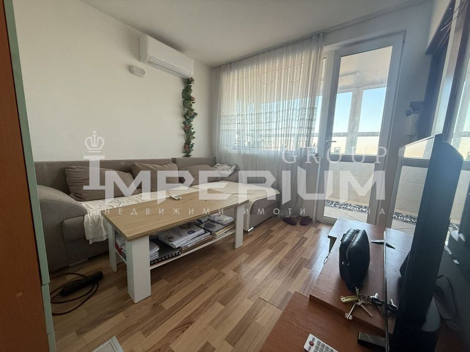 Дава се под наем Едностаен апартамент в Варна, Базар Левски - 28 кв.м за 229.5 € - Снимка #1