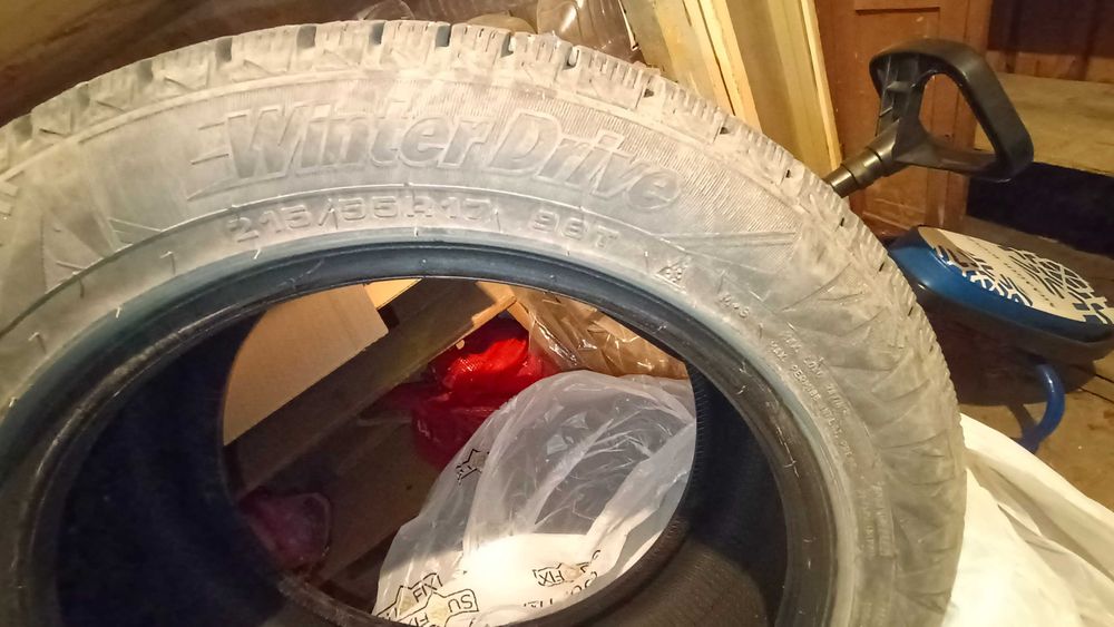 Шины 215/55 R 17