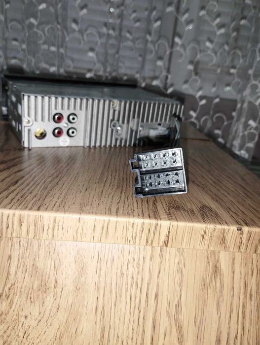 Авторадио с usb Everton