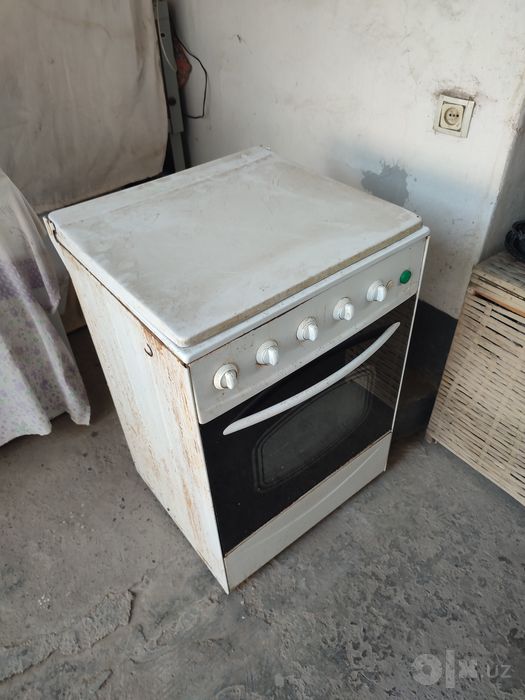 Продам газ плиту  Gefest. В общем состоянии