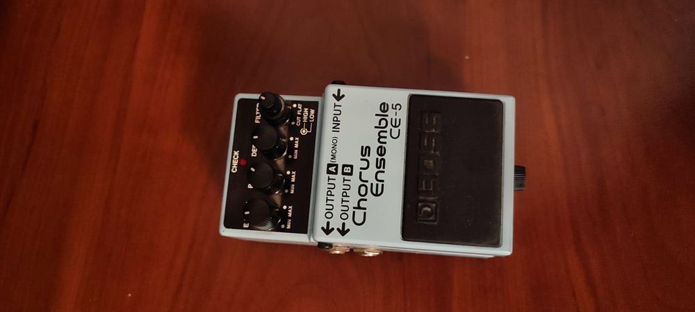 Педали эффектов для электро гитары