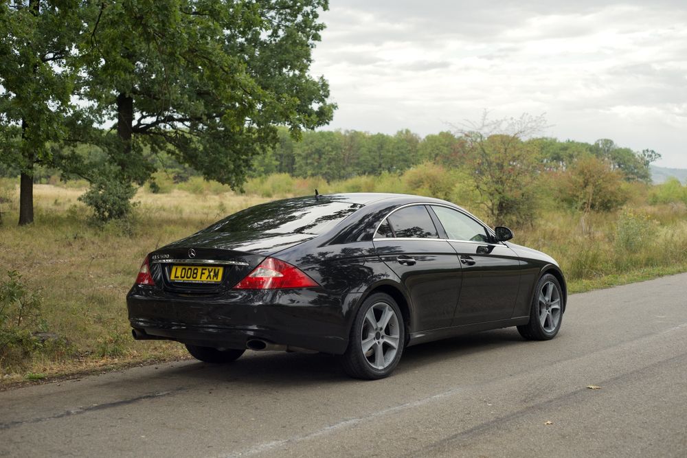 Dezmembrez Mercedes Benz CLS500 5.5 V8 388CAI bobina galerie admisie