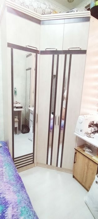 Комплект. Спальни гарнитур сотилади + компьютерный стол