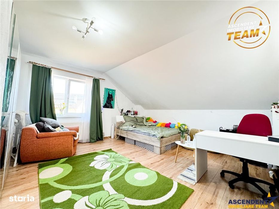 Casa primitoare si apreciabila, areal cu liniste, gradina frumoasa, Sa
