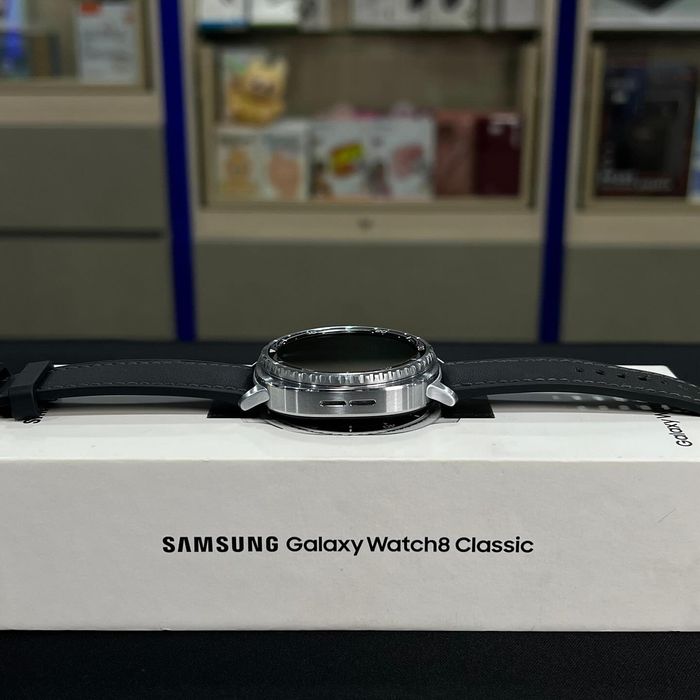 Samsung Galaxy Watch 8 46 mm Classic