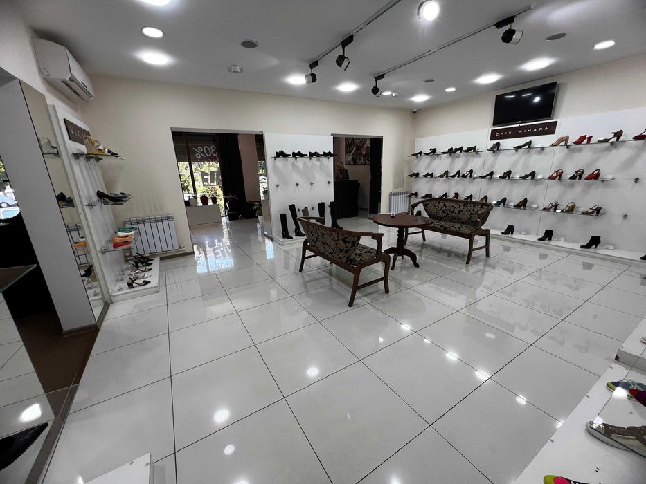 Идеальная локация под магазин,кафе или шоурум — 200 м² в Мирабаде!(55)