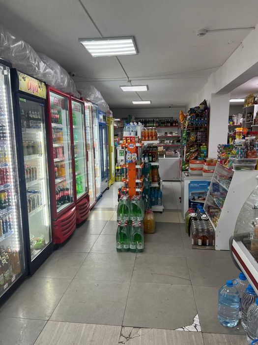 Магазин с товаром продам