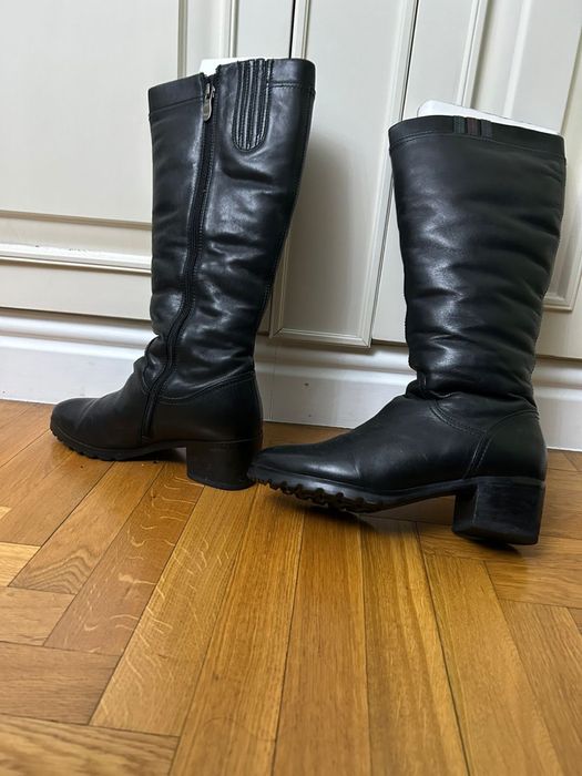 Продам сапожки зимние