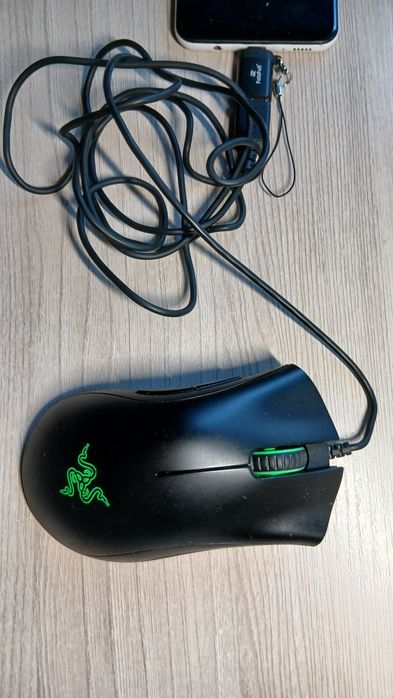Мышь Razer Deathadder Essential