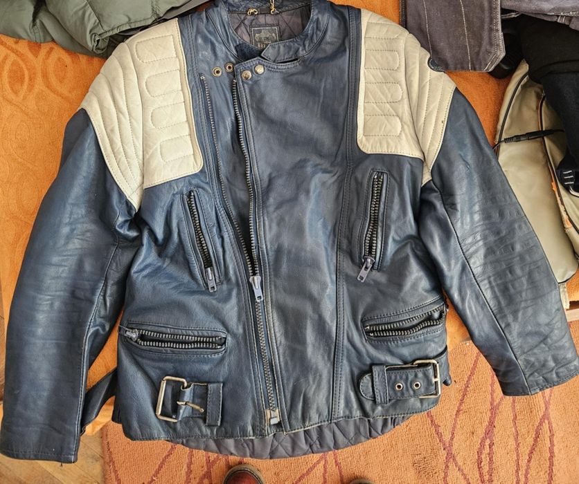 Моторжийско яке-синьо и бяло