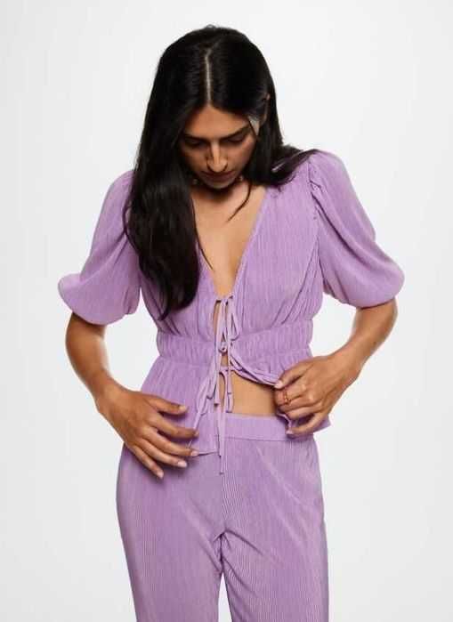 Set Mango - Bluza plisata cu volane si pantaloni, culoare violet, lila